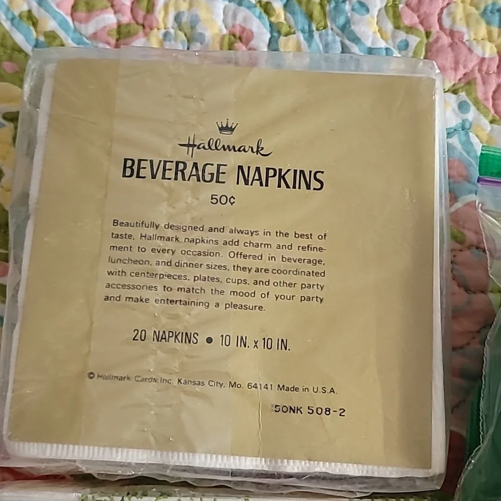 Vintage Colorful Birthday Party Napkins Set